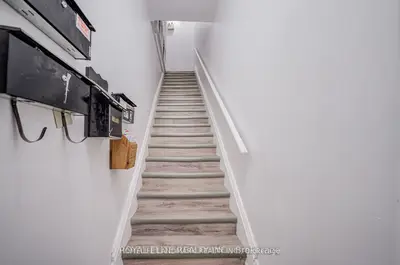 92 King Street W 3rd Floor Apartment, Cobourg, On K9a 2m4