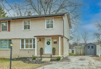 740 NOTRE DAME Drive, London South, ON N6J 3B6