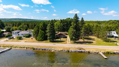 1077 Lake Clear Road, Bonnechere Valley, On K0j 1t0