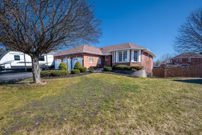 345 Booth Court, Cobourg, ON K9A 5N5
