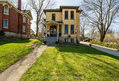 352 Berford Street, South Bruce Peninsula, On N0h 2t0