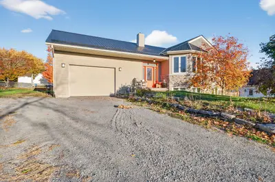 45 Huron Street, Greater Napanee, On K7r 3l2