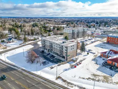 955 Stockdale Road 502, North Bay, On P1b 9g3