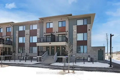 1031 Creekway Private 1031, Kanata, ON K2T 0R8