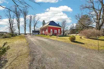 2345 East Quarter Line, Norfolk, On N4b 2w4