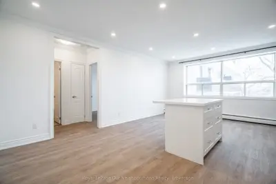112 St. Joseph's Drive 307, Hamilton, On L8n 2e7