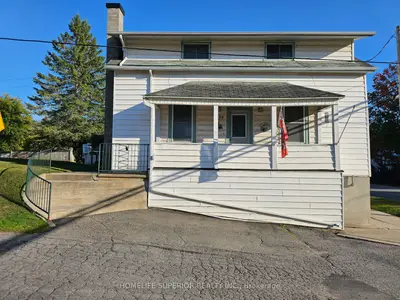 98 Paul Drive, Lanark Highlands, ON K0G 1K0