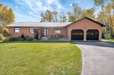 407 County Road 4, Prince Edward County, On, K0k 2t0