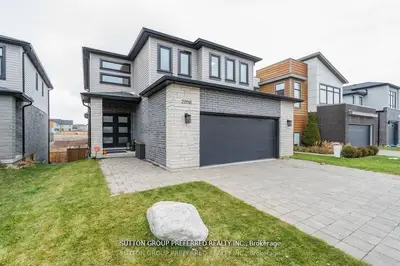 2058 Wateroak Drive, London North, ON N6G 0P9