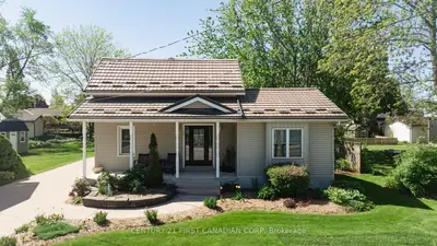 167 Dashwood Road, South Huron, ON N0M 1N0