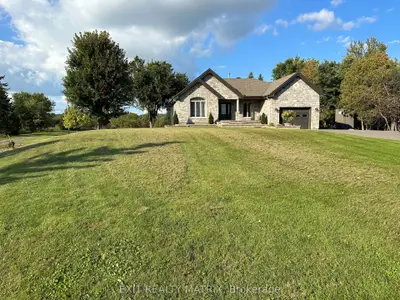 6560 County Rd 17 Road, Alfred And Plantagenet, On K0b 1l0