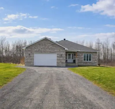 15683 County Road 43 Road, North Stormont, On K0c 1k0