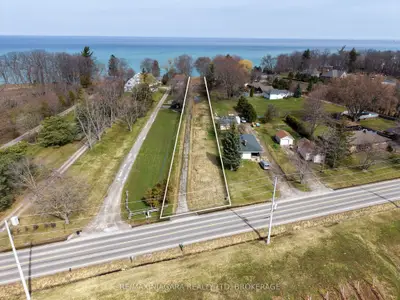 1204 Lakeshore Road W, St. Catharines, On L2r 6p9