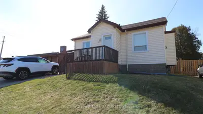 944 Garth Street, Hamilton, On L9c 4l2