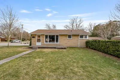 105 Wellington Street W, South Huron, On N0m 1s2