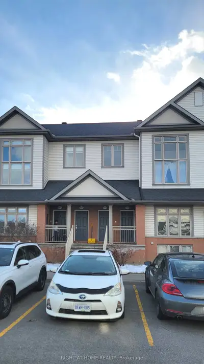 307 Galston Private 11, Orleans - Convent Glen and Area, ON K1W 0G3