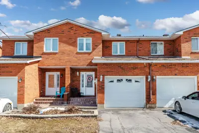 Att/Row/Townhouse in Cornwall