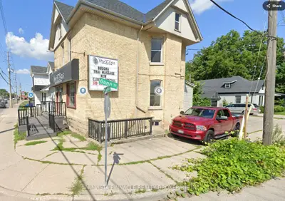 11 Oxford Street W Lower, London North, On N6h 1r2