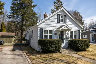 1075 6th Avenue W, Owen Sound, ON N4K 5G8