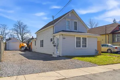 229 Chaffey Street, Welland, On L3b 2y7