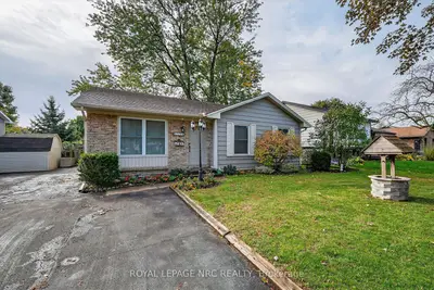 6556 Leawood Court, Niagara Falls, On L2g 7c4