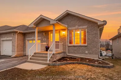 143 Ellesmeer Avenue, Kingston, On K7p 3h7