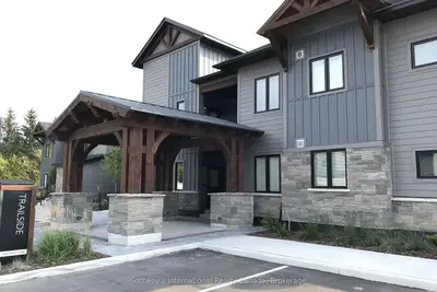 10 Beckwith Lane 206, Blue Mountains, ON L9Y 0A4