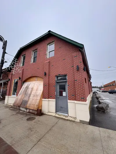 19 Cambridge Street S, Kawartha Lakes, ON K9V 3B7