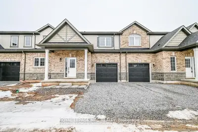 397 Garrison Road 4, Fort Erie, On L2a 1n1