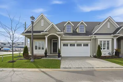 16 Mills Lane, Niagara-on-the-lake, On L0s 1j1