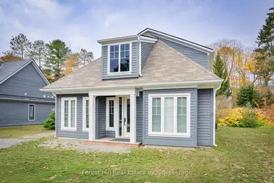 2054 Peninsula Road 62, Muskoka Lakes, ON P0B 1G0