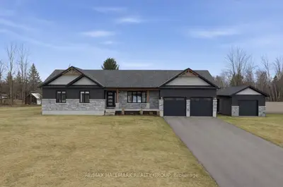 242 Etienne Street, Clarence-Rockland, ON K0A 1E0