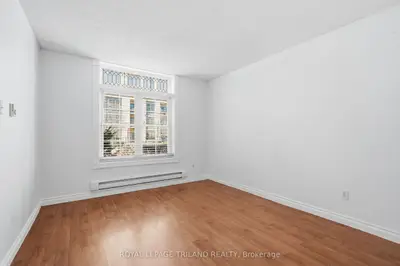 715 King Street 1, London East, On N5w 2x2