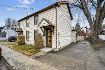 7-9 Dales Avenue, Brockville, ON K6V 5G9