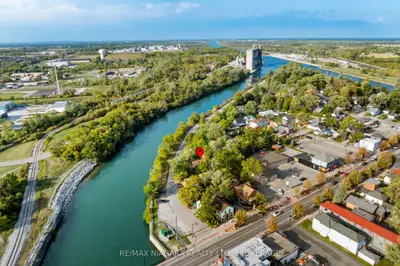 105 Weir Road, Port Colborne, ON L3K 2M8