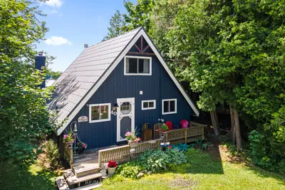 40 Aberdeen Avenue, Northern Bruce Peninsula, ON N0H 2T0