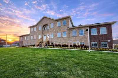 50 Maple Avenue 206, Asphodel-norwood, On K0l 2v0