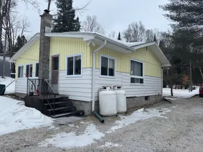 373 Doe Lake Road, Armour, On P0a 1l0