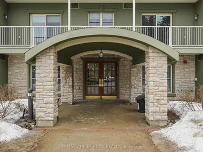 24 Ontario Street 208, Bracebridge, On P1l 2h5