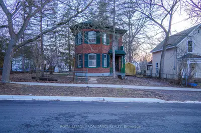 187 St George Street, Deseronto, On K0k 1x0