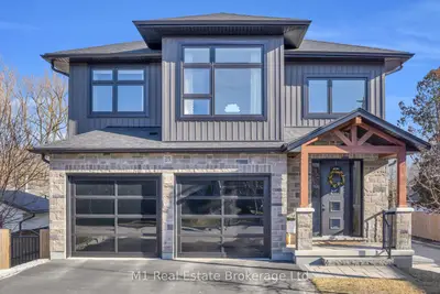 25 Creekside Terrace Creekside Terrace, Centre Wellington, ON N1M 0H4