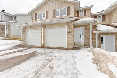 20 Northbrook Road, Petawawa, On K8h 3n4