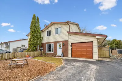 856 Gzowski Street, Centre Wellington, On N1m 3l4