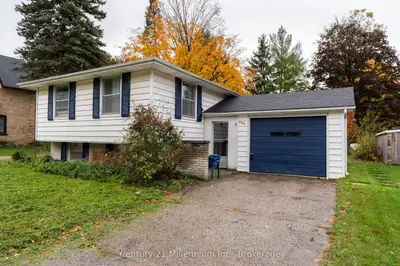 698 Gustavus Street, Saugeen Shores, On N0h 2c0
