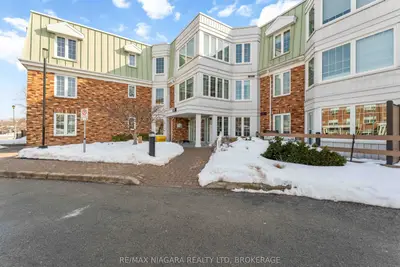 3420 Frederick Avenue 210, Lincoln, On L0r 2c0