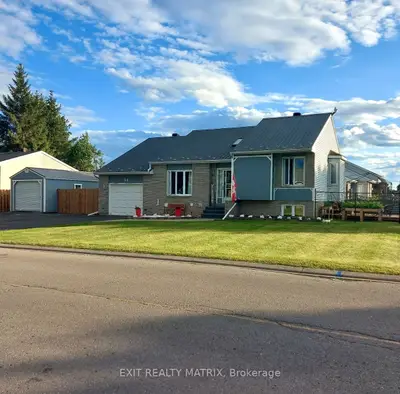 51 Marcel Street E, Russell, On K0a 1w0