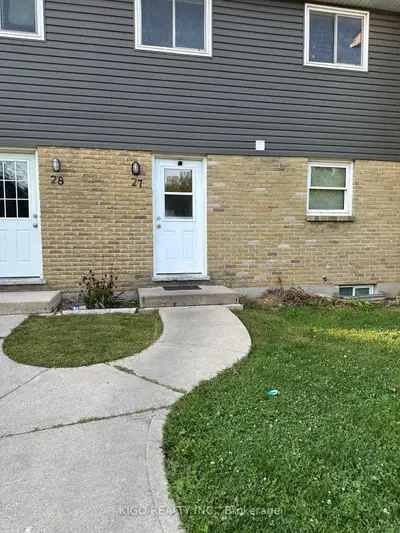 Condo Townhouse in London East