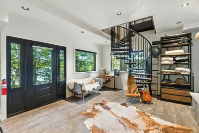 1023 MCCABE Road, Lake of Bays, ON P0B 1A0