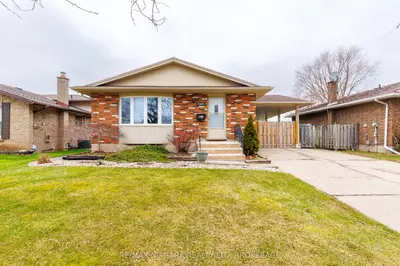 5915 Frontenac Street N, Niagara Falls, On L2g 3b1
