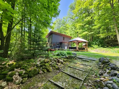 12 7th Avenue, South Bruce Peninsula, ON N0H 2T0